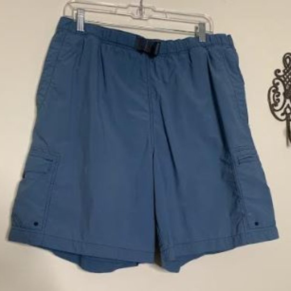 Columbia Mesh Lined Cargo Shorts Sz XL